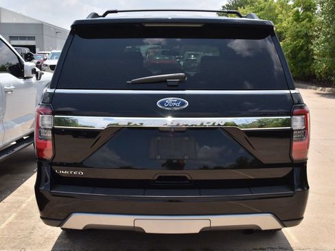Used 2018 Ford Expedition Limited w/ Equipment Group 302A RWD image 6