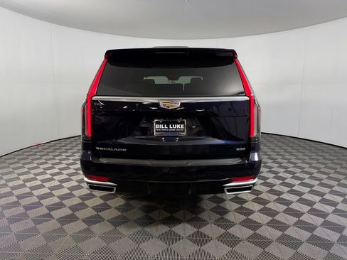 Used 2023 Cadillac Escalade Premium Luxury w/ Performance Package AWD/4WD image 9