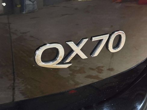 Used 2017 INFINITI QX70 AWD image 6
