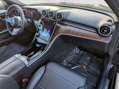 Used 2025 Mercedes-Benz C 300 Sedan image 22