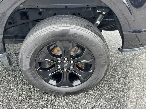 Certified 2022 Ford F150 XLT w/ Equipment Group 302A High image 22