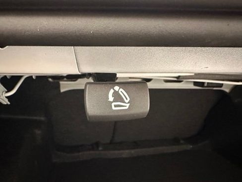 Used 2022 Chevrolet Malibu LS FWD image 20
