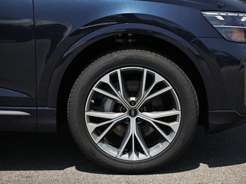 New 2026 Audi Q8 Premium AWD/4WD image 5