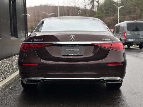 Used 2022 Mercedes-Benz S 580 4MATIC Sedan image 6