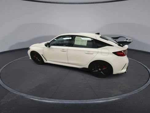 Used 2023 Honda Civic Type R image 6