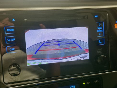 Used 2019 Toyota Corolla SE w/ Carpet Mat Package (TMS) image 21