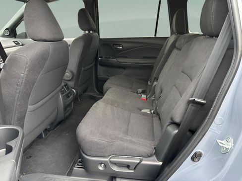 Certified 2022 Honda Pilot Sport image 11