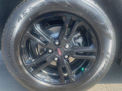 Used 2022 GMC Terrain AT4 w/ Infotainment Package II AWD/4WD image 11