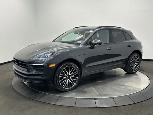 Used 2026 Porsche Macan Turbo AWD/4WD image 1
