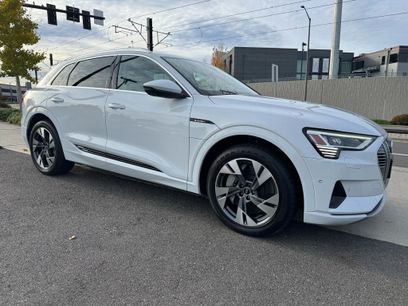 Used 2021 Audi e-tron Premium Plus w/ Premium Plus Package