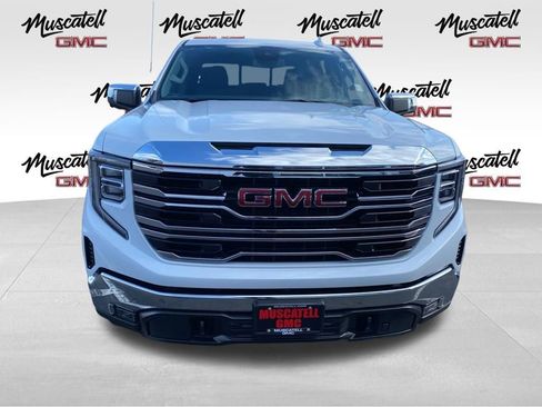 New 2026 GMC Sierra 1500 SLT w/ SLT Premium Package AWD/4WD image 2