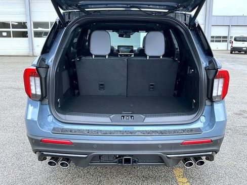 New 2026 Ford Explorer ST w/ Sun And Sound Package AWD/4WD image 9