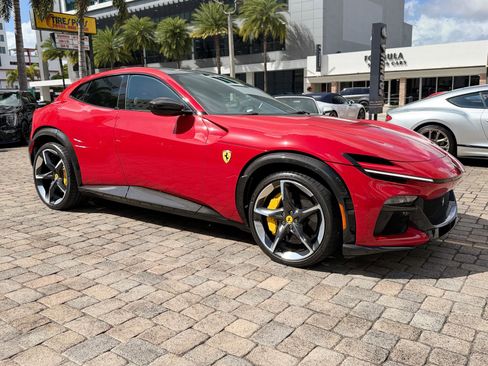 Used 2025 Ferrari Purosangue image 9