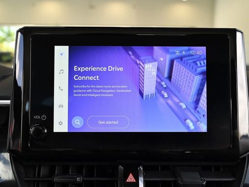 Used 2025 Toyota Corolla LE image 18