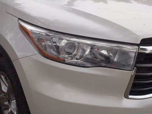 Used 2015 Toyota Highlander Limited image 5