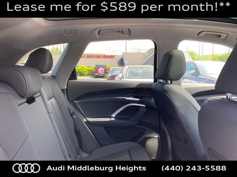 Certified 2025 Audi Q5 Premium w/ Convenience Package image 61