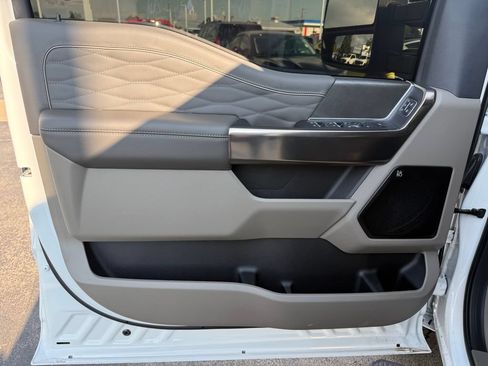 Used 2026 Ford F350 Platinum w/ Platinum Plus Package AWD/4WD image 19
