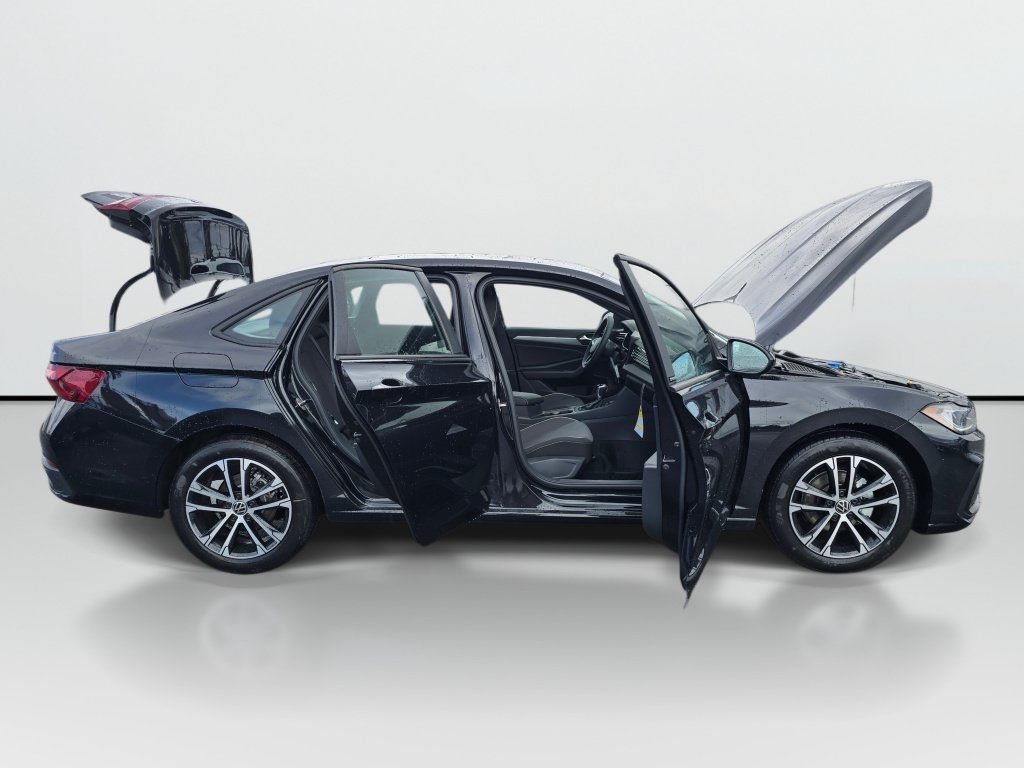 New 2026 Volkswagen Jetta Sport FWD image 9