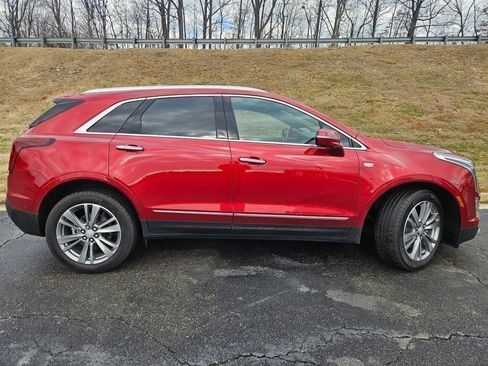 Used 2024 Cadillac XT5 Premium Luxury w/ Platinum Package image 8