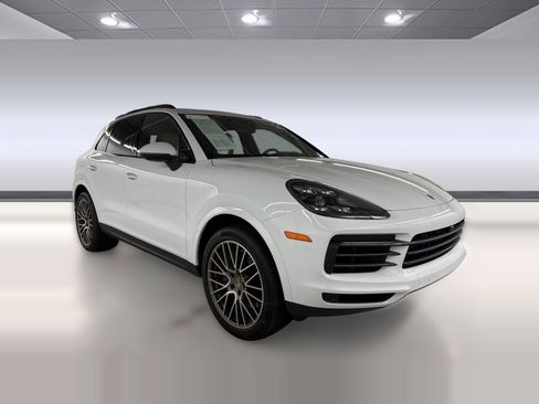 Used 2023 Porsche Cayenne S AWD/4WD image 7