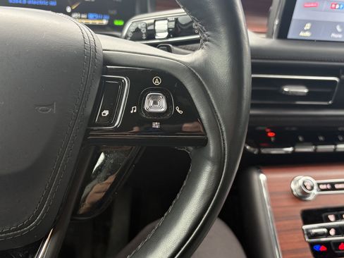 Used 2023 Lincoln Aviator Grand Touring w/ Equipment Group 301A image 21