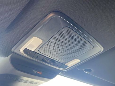 Used 2025 Honda HR-V Sport image 30