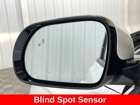 Used 2025 Kia Soul GT-Line FWD image 33