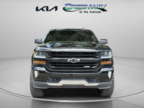 Used 2017 Chevrolet Silverado 1500 LT w/ All Star Edition AWD/4WD image 2