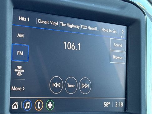 Used 2022 Chevrolet Silverado 1500 Custom image 8