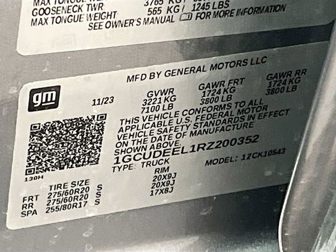 Used 2024 Chevrolet Silverado 1500 RST w/ Redline Edition image 33