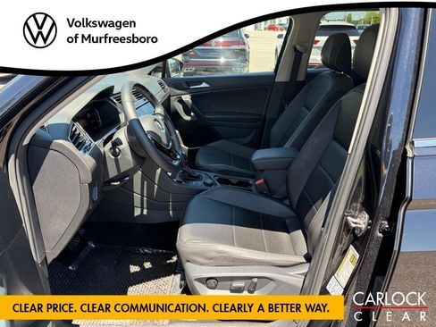 Used 2021 Volkswagen Tiguan SEL AWD/4WD image 15