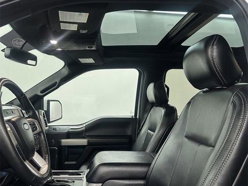 Used 2018 Ford F150 Lariat image 12