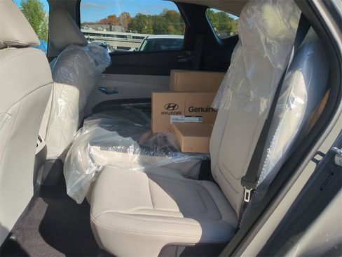 New 2026 Hyundai Tucson SEL image 24