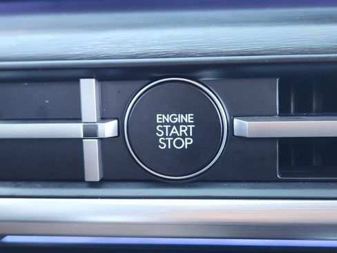 Used 2025 Hyundai Santa Fe Limited image 22