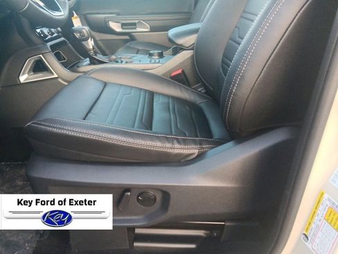 New 2025 Ford Ranger Lariat w/ FX4 Off-Road Package image 27