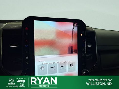 New 2026 RAM 2500 Laramie AWD/4WD image 23
