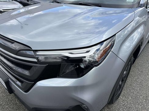 Certified 2025 Subaru Forester Premium AWD/4WD image 7