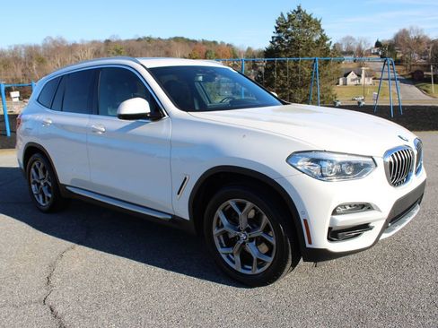 Used 2021 BMW X3 sDrive30i image 2