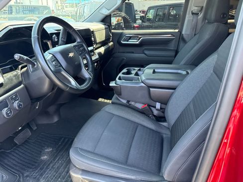 Used 2023 Chevrolet Silverado 1500 LT RWD image 25
