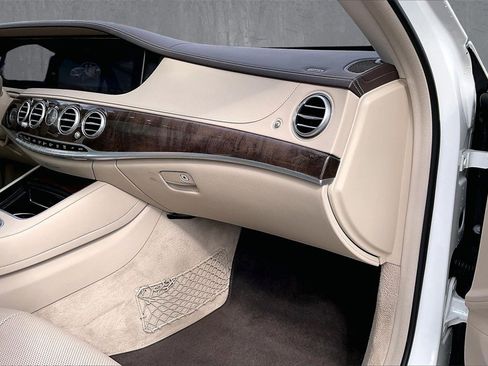 Used 2020 Mercedes-Benz S 450 4MATIC Sedan image 25
