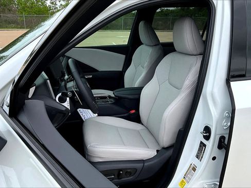 New 2026 Lexus TX 350 AWD image 9