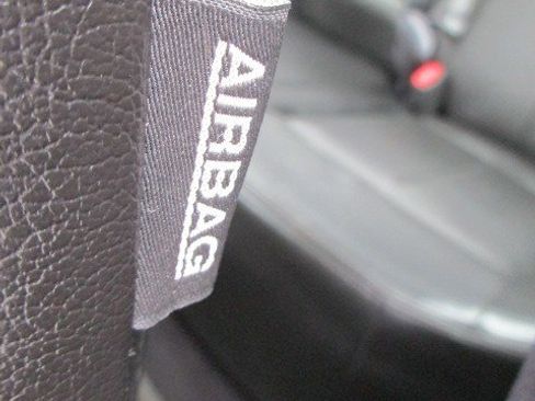 Used 2011 Nissan Sentra 2.0 SL w/ SL Special Value Pkg image 18