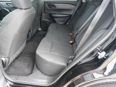 Used 2024 Nissan Rogue S FWD image 14