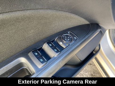 Used 2019 Ford Fusion SE image 14