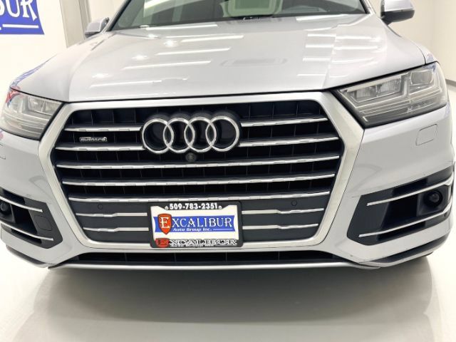 Used 2019 Audi Q7 3.0T Prestige AWD/4WD image 17