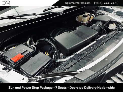 Used 2026 GMC Yukon Denali w/ Sun & Power Step Package AWD/4WD image 53