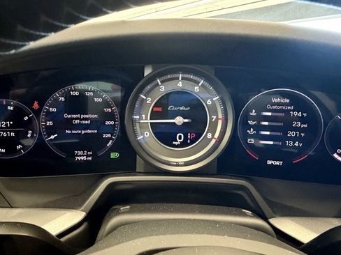 Used 2022 Porsche 911 Turbo image 8