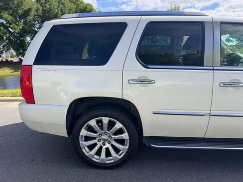 Used 2008 Cadillac Escalade 2WD image 31