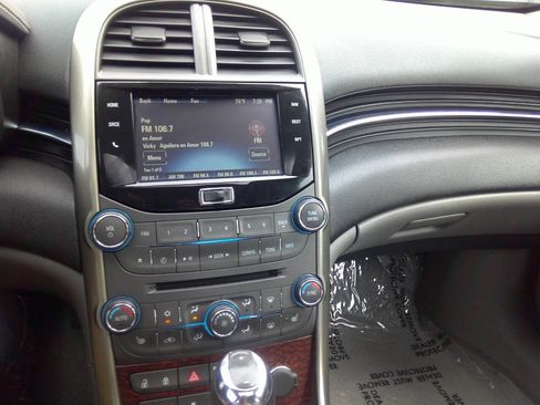 Used 2013 Chevrolet Malibu LT image 14