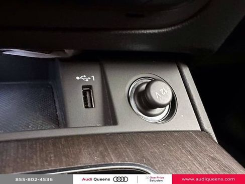 Used 2023 Audi Q5 2.0T Premium w/ Convenience Package AWD/4WD image 25